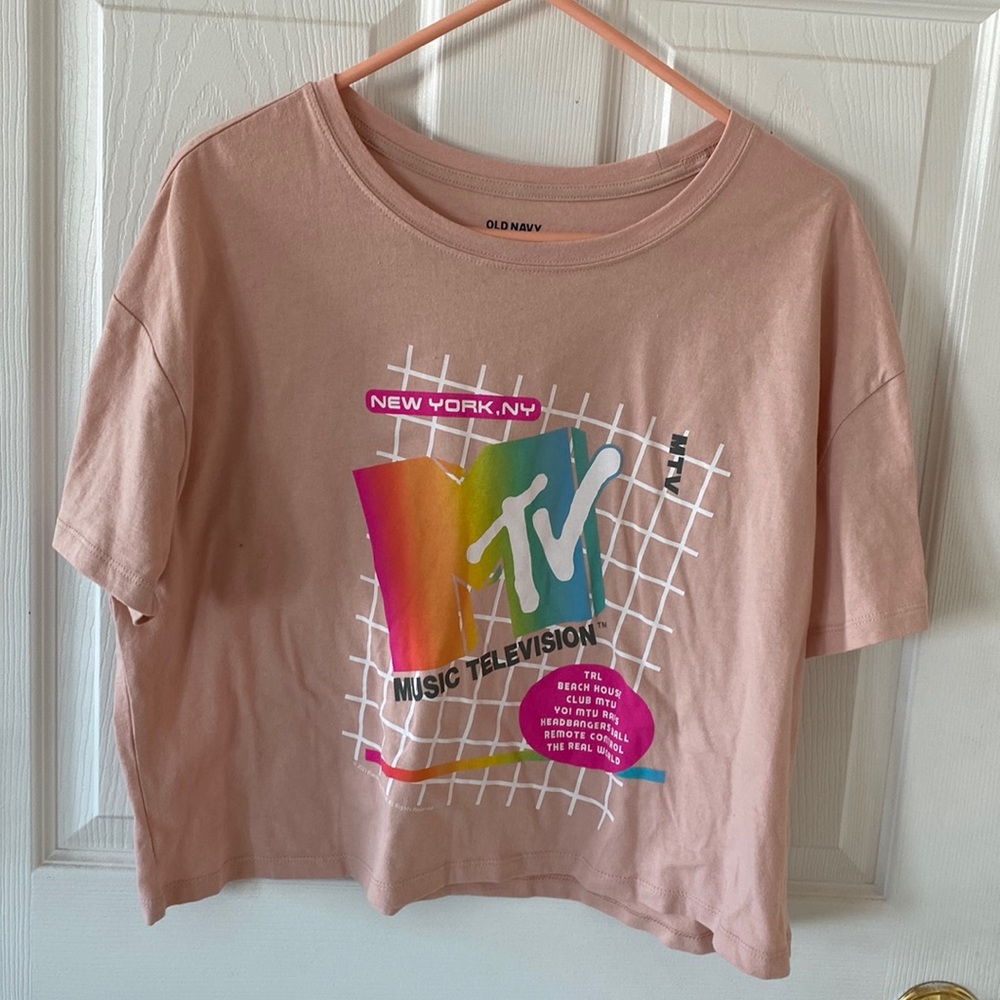 Old Navy size L MTV crop top pink worn once